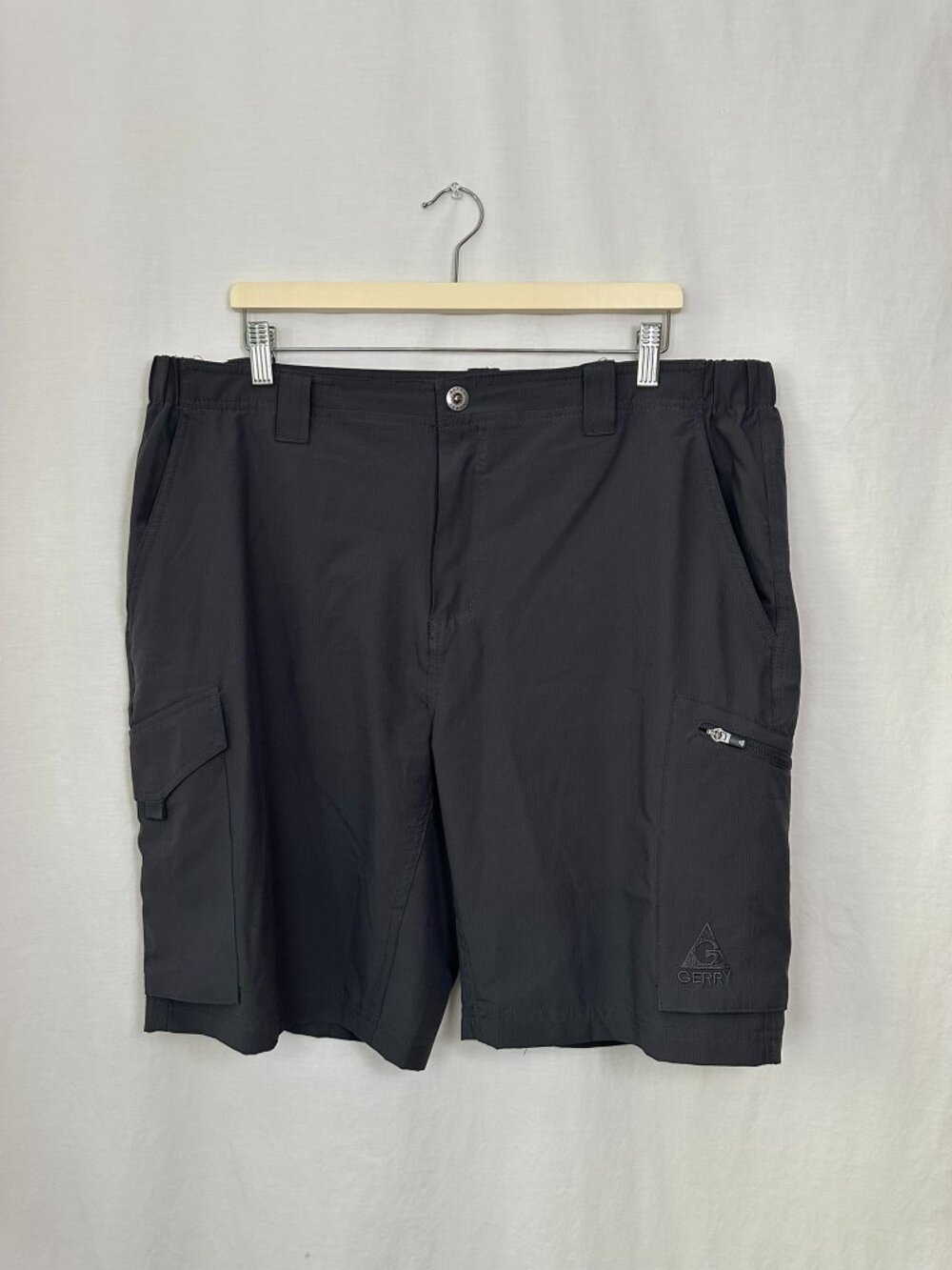 Gerry Men's Nylon Stretch Cargo Shorts Dark Gray Size 38